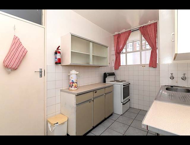 1 BEDROOM APARTMENT FOR SALE IN BEDFORD GARDENS